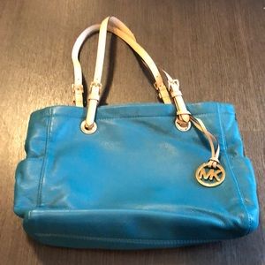 Michael Kors blue tote